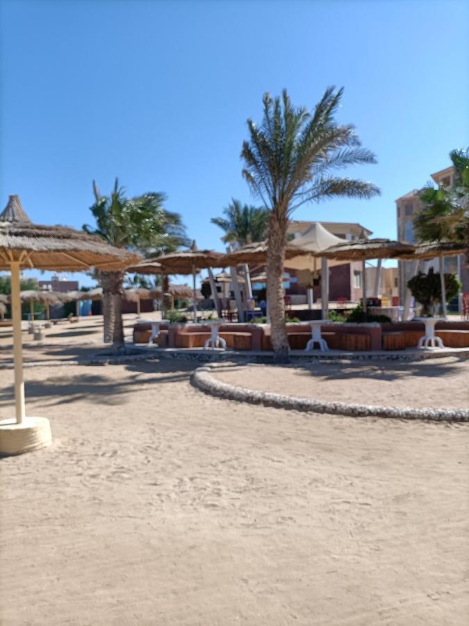 Tony'S Privy Beds By Red Sea Apartment Hurghada Ngoại thất bức ảnh