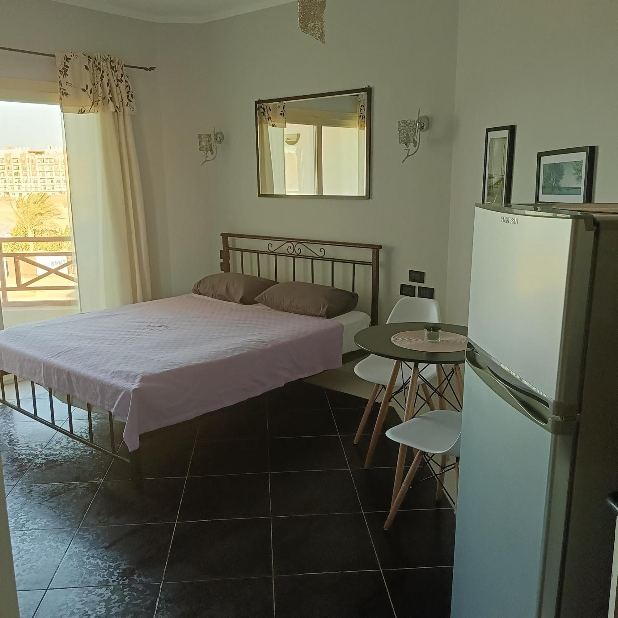 Tony'S Privy Beds By Red Sea Apartment Hurghada Ngoại thất bức ảnh